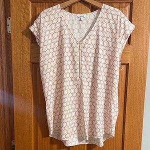 Express Blush Geometric V-Neck Blouse